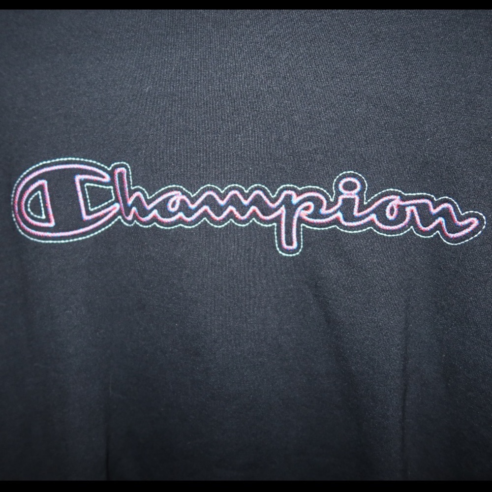 Men’s Champions Crew Neck